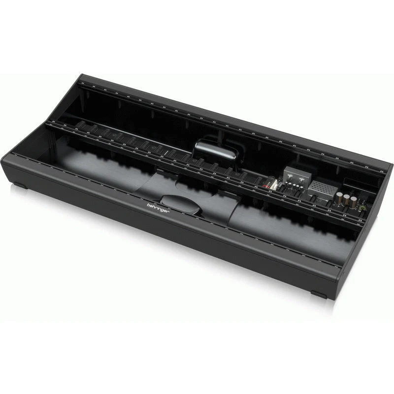 Behringer Eurorack Go Powered Module Case - Image 2