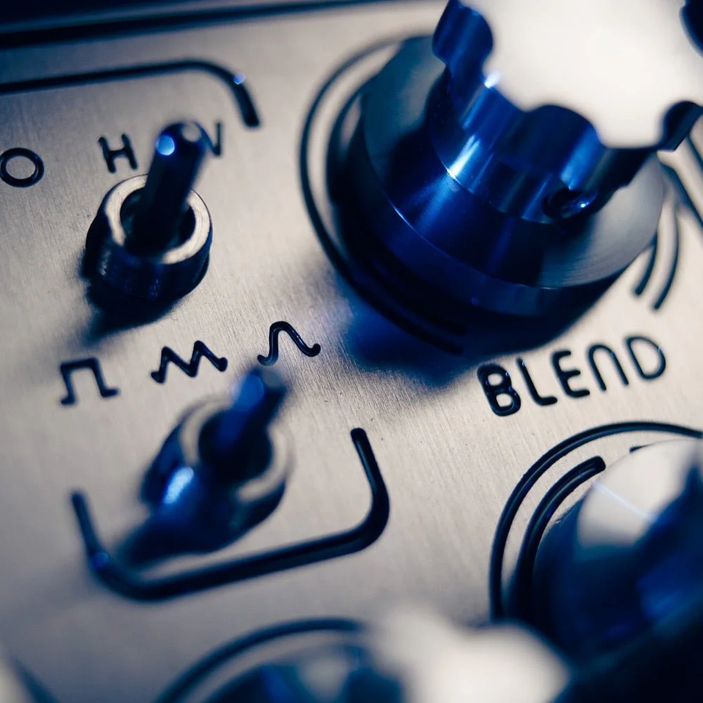Colortone VibroVerb Multi Mode Stereo Modulation Tremolo & Vibrato - Image 6