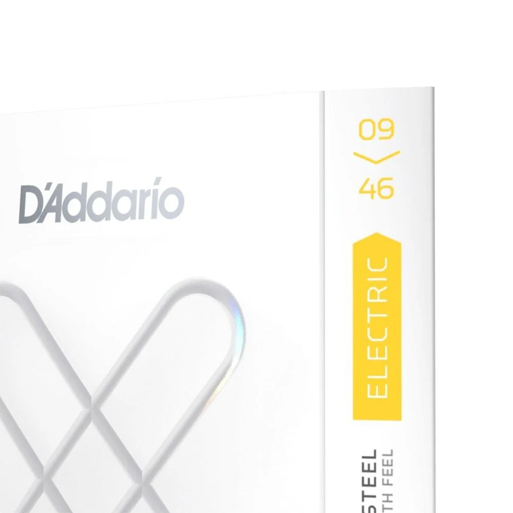 D'Addario XSE0946 XS Coated Nickel Plated Steel Electric Strings - Super Light / Reg Bottom (9-46) - Image 4