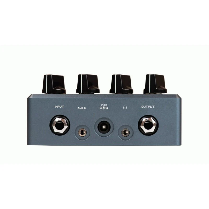 Darkglass Alpha Omega Ultra Dual Bass Preamp DI, EQ & Overdrive w/ Aux In - Image 2