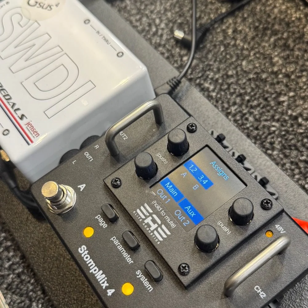 Elite Acoustics EAE StompMix 4 4Ch Digital Mixer Pedal w/ DSP Gate, Compressor, EQ, Reverb & Delay - Image 8