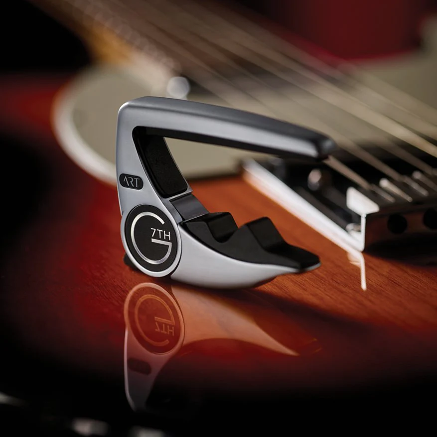 G7th Performance 3 w/ ART System Capo for Electric & Acoustic Silver - Image 4