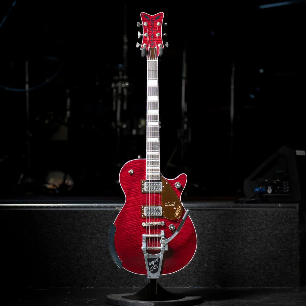Gretsch G6134TFM-NH Nigel Hendroff Penguin Ebony FB Dark Cherry Metallic Flame Pre-Loved