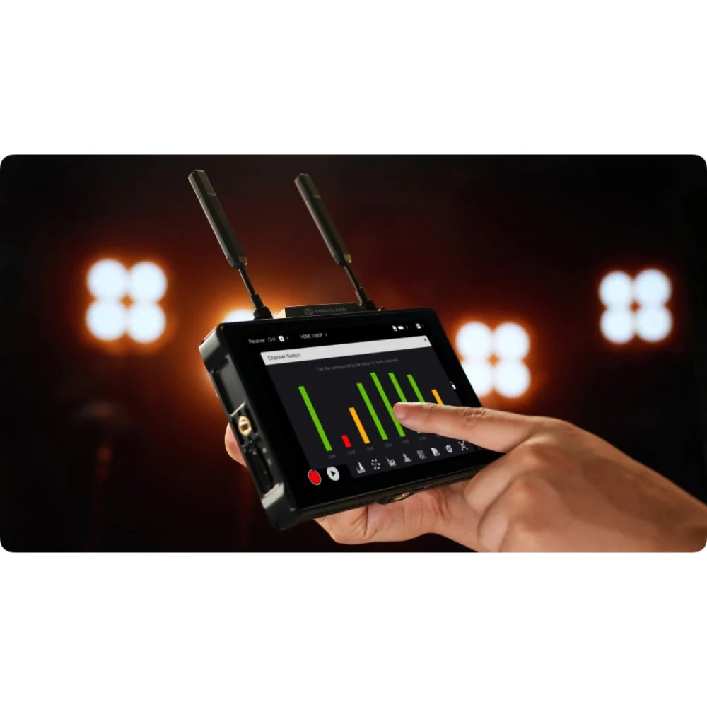 Hollyland Pyro 7 PAIR Kit All-In-One Wireless Transceiving 7" Monitor & Recorder HDMI & SDI - Image 12