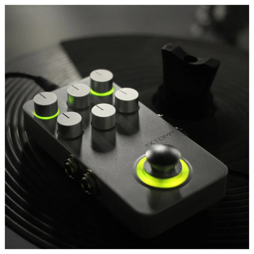 Hotone XTOMP Modelling FX Pedal w/ Bluetooth, FREE iOS & Android App - Image 4