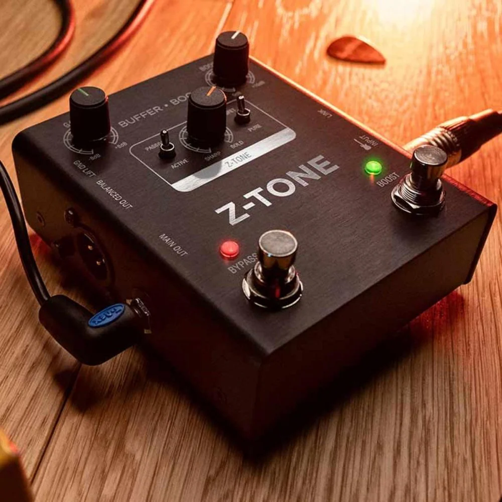 IK Multimedia Z-Tone Buffer Boost +10dB Switchable Boost - Image 4