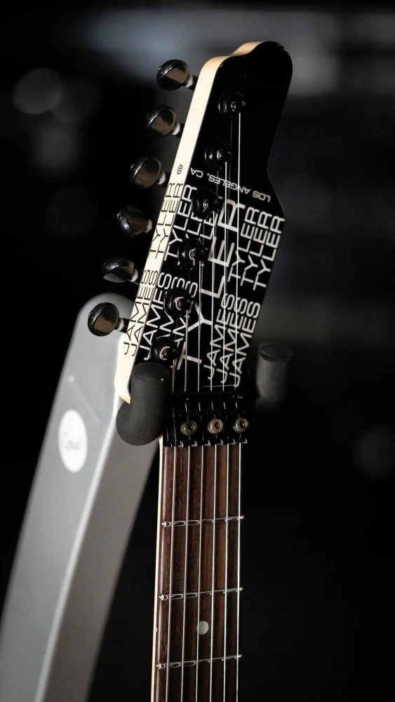 James Tyler USA Dann Huff Yellow Classic w/ Floyd Rose - Image 13