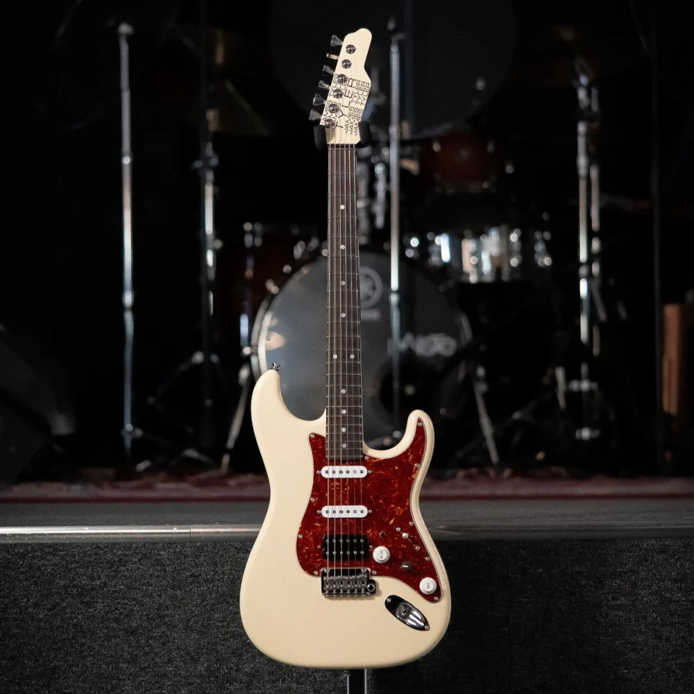James Tyler Japan LA Studio Classic HSS Aged White