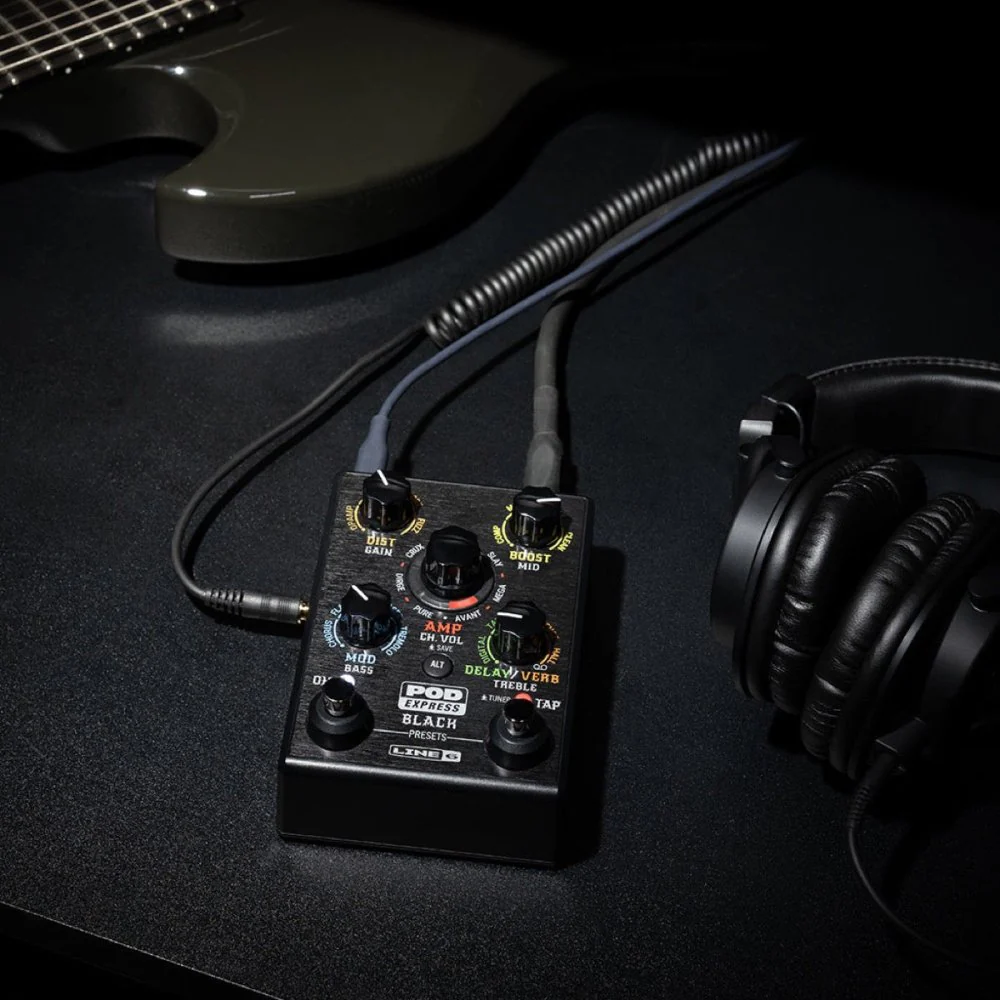 Line 6 POD EXPRESS Black High Gain Portable Multi Effects & Stereo Amp / Cabinet Modeller SYDNEY PICK-UP ONLY - Image 6