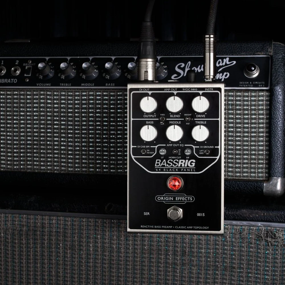 Origin Effects BassRIG 64 Black Panel Reactive Bass Preamp & DI Inspired by Fender Showman & Bassman Amp - Image 2