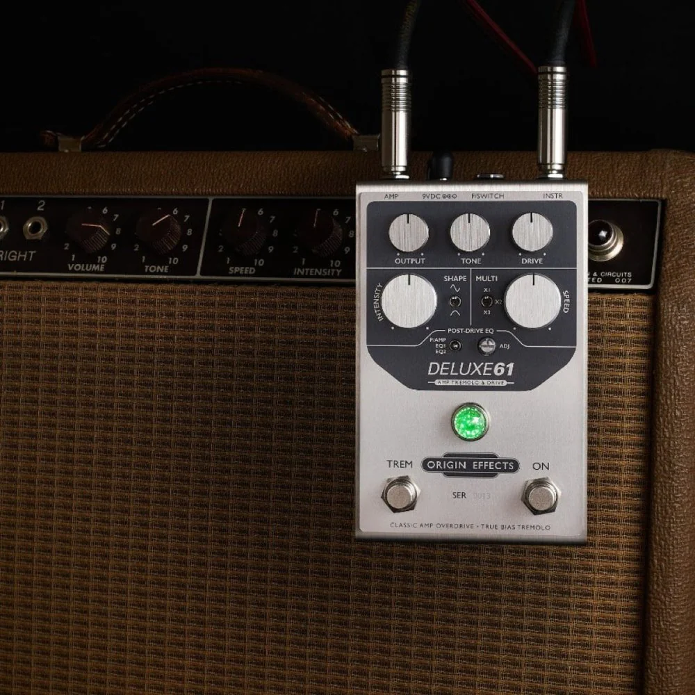 Origin Effects Deluxe61 Amp Tremolo & Brown-Style Overdrive - Image 2