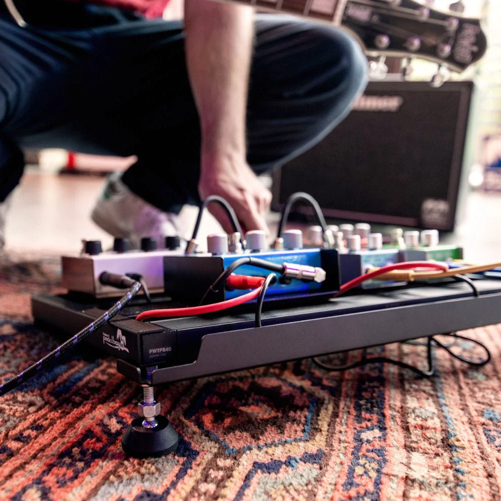 Palmer PEDALBAY 40 PB Pedalboard w/ WTPB40 Power Supply Bar & Gig Bag - Image 5