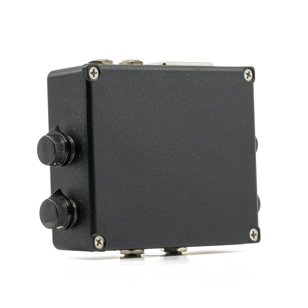 Fire-Eye Development Red-Eye TWIN MK2 Dual Input Active & Passive Preamp DI w/ Clean Boost, Effects Loop & AB Switch / Sum - Image 20