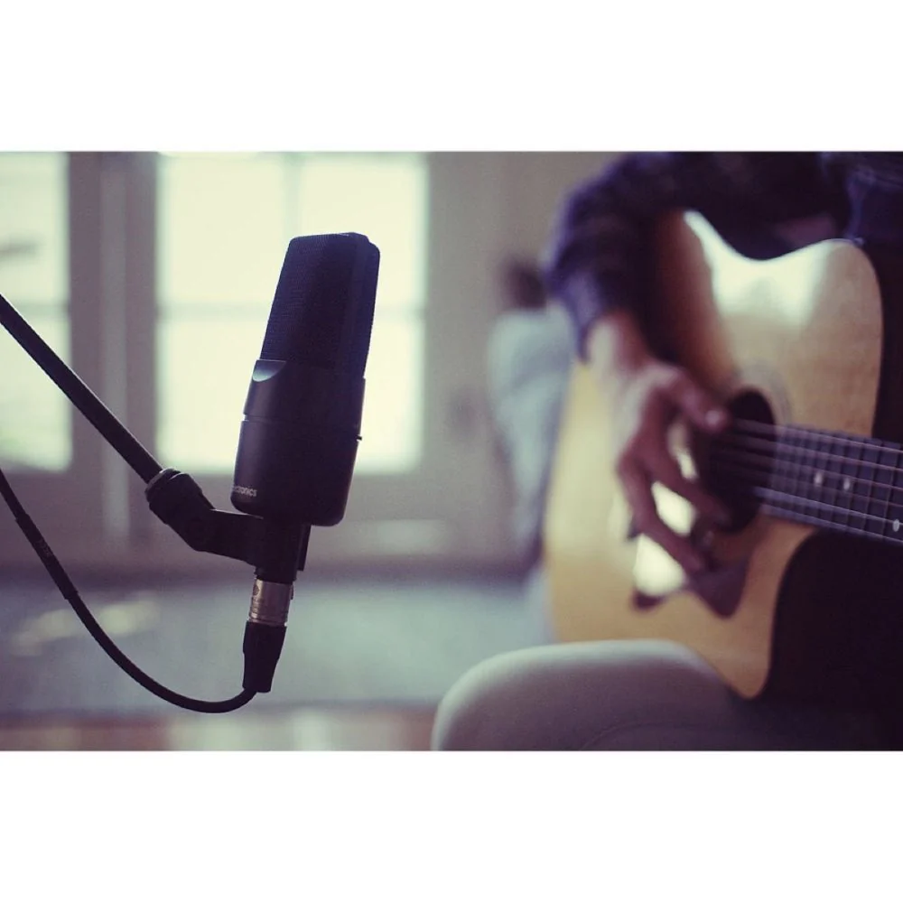 sE Electronics X1A Condenser Studio Microphone - Image 8