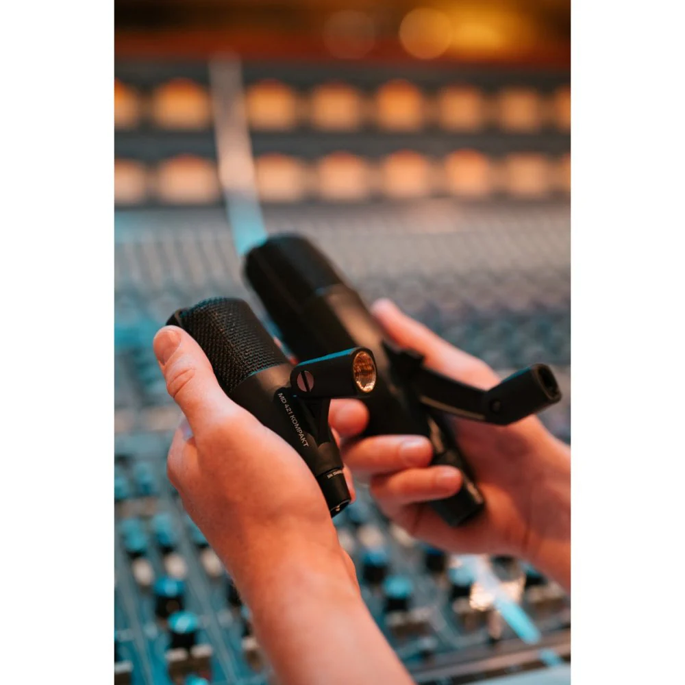 Sennheiser MD421 KOMPACT Multi-Purpose Cardioid Dynamic Microphone - Image 11