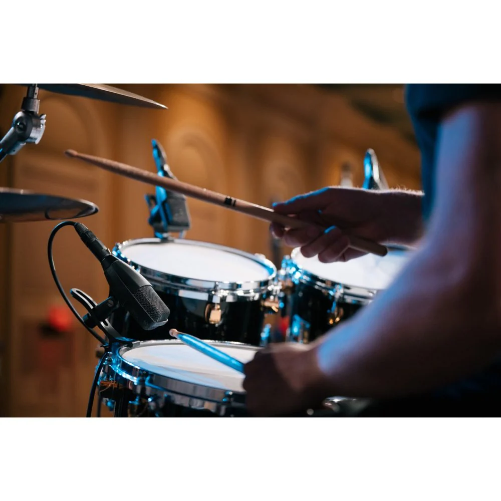 Sennheiser MD421 KOMPACT + MZH Drum Clamp Multi-Purpose Cardioid Dynamic Microphone - Image 18