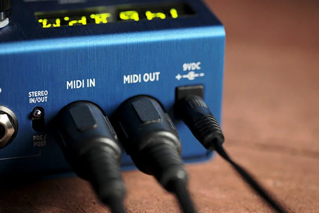Strymon MOBIUS Multidimensional Modulation Pedal - Image 6