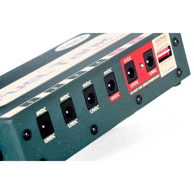 T-Rex Fuel Tank Chameleon Universal Pedal Power Supply 6x High Current Output w/ Built-In IEC Port - Image 6