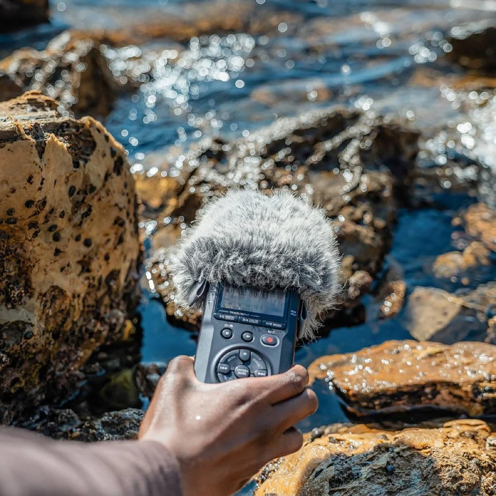 Tascam DR-40XP 4-Channel 32-Bit Float Handheld Recorder w/ USB-C Audio Interface - Image 9