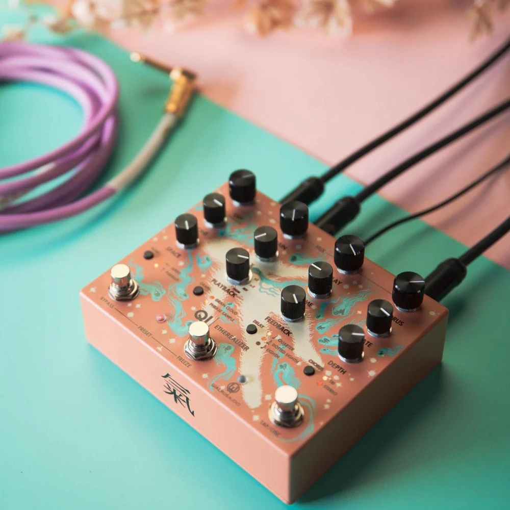Walrus Qi Etherealizer Multi-effects Pedal w/ Delay, Chorus, Grain, Reverb Terracotta - Image 3