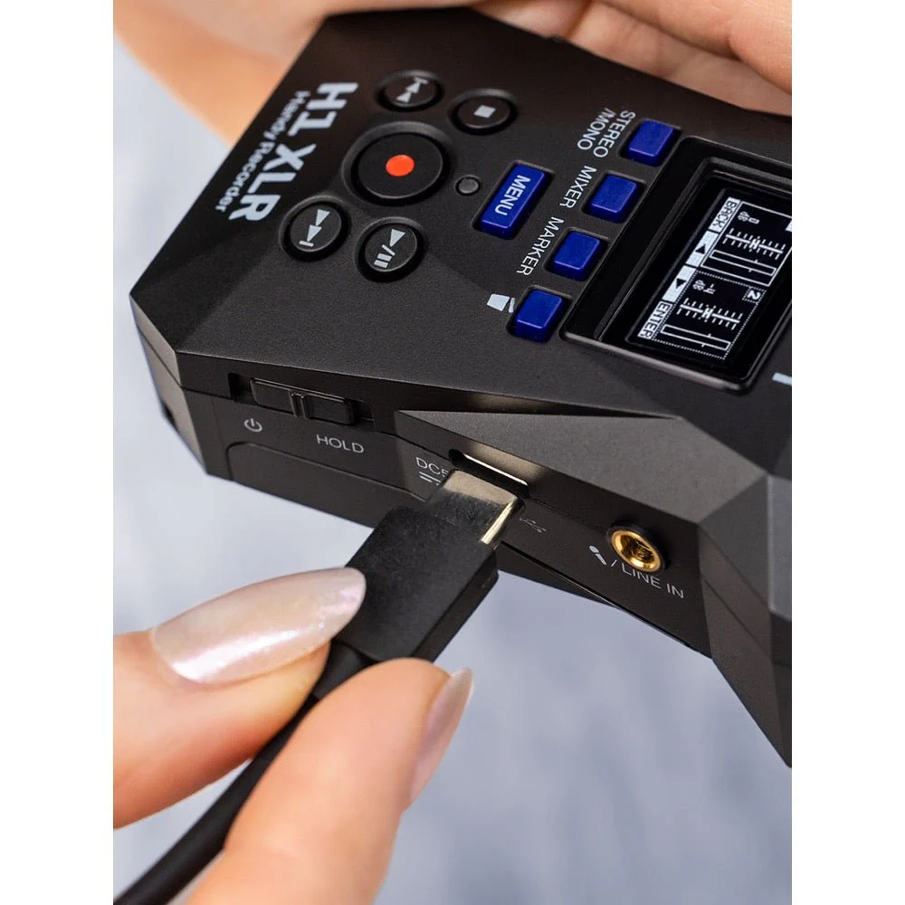 Zoom H1 XLR 32-BIt Float 2Ch Portable Field Recorder - Image 9